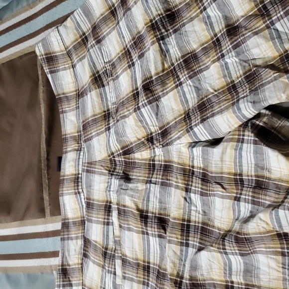 Shorts - Picture 4 of 5